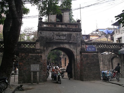 Hanoi gates - ảnh 1